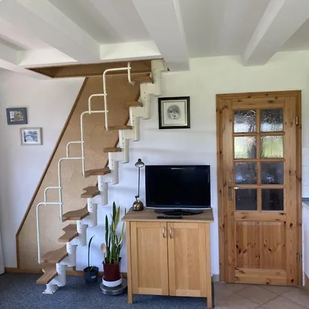 Nr 05 Og Spitzboden Apartamento Born